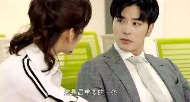 湖人交易倒计时？两将反常一幕曝光：八村塁神秘手势，拉塞尔呆滞擦泪