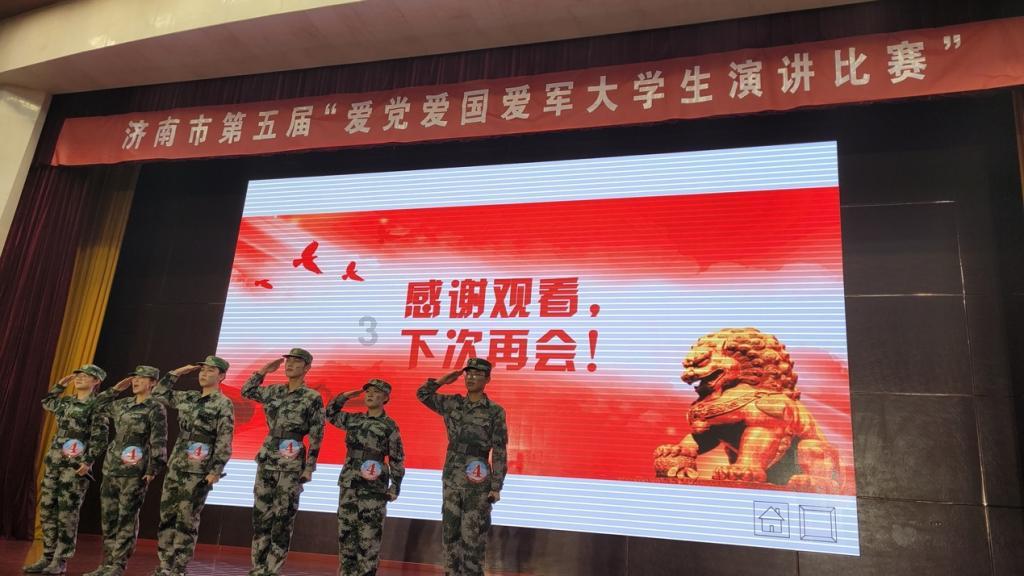 超奥特曼之战