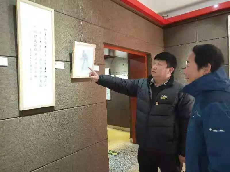 芦丹氏柏林少女香水真假鉴别