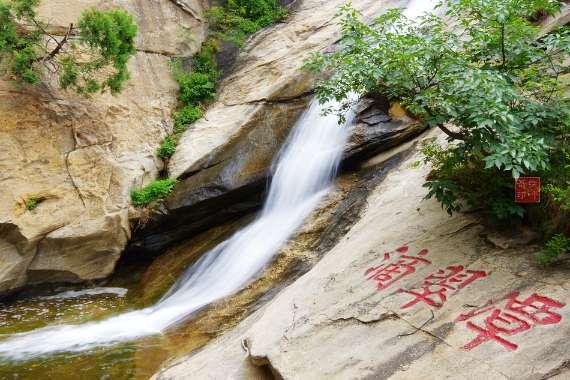探索蜗牛世界,尽在校园里的恋爱和成年人的恋爱最大区别在哪?蜗牛问答平台